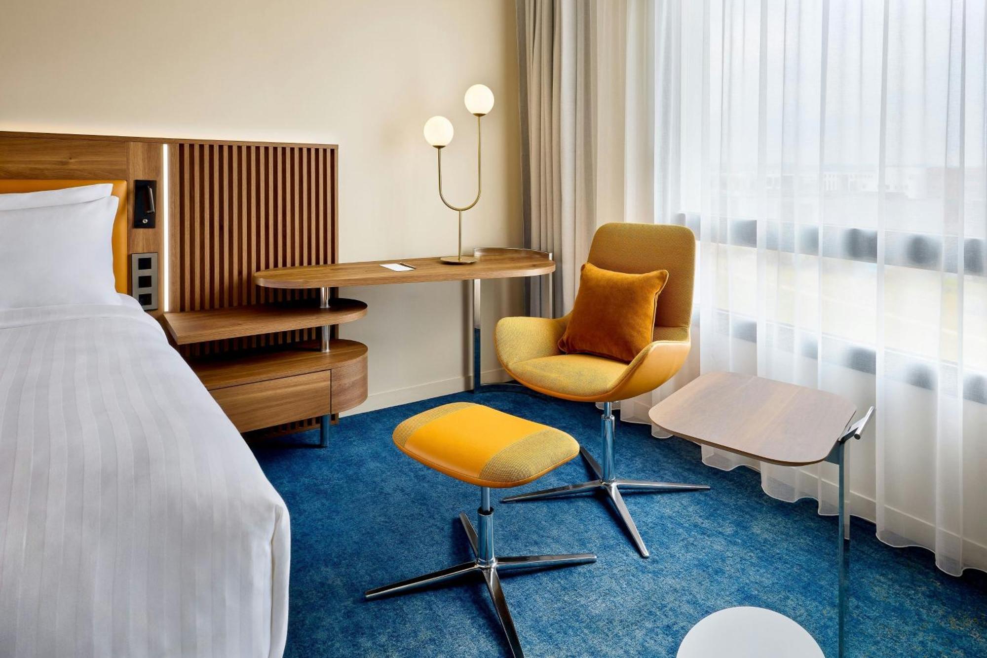 Courtyard By Marriott Lyon Eurexpo Stadium Genas Exterior photo